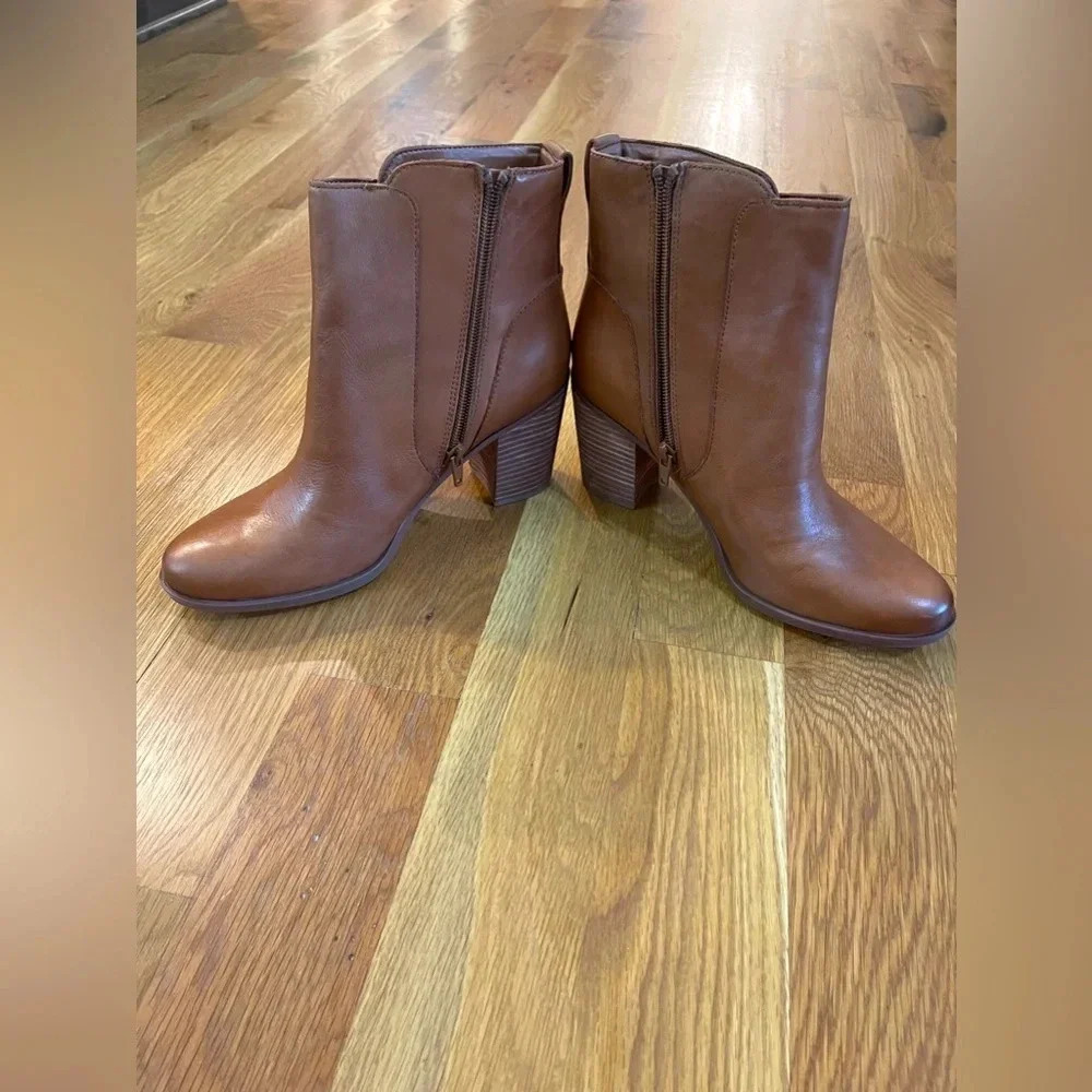 Naturalizer Kala Block Heel Ankle Boots in Saddle Tan Leather Size 9.5 - Picture 9 of 11